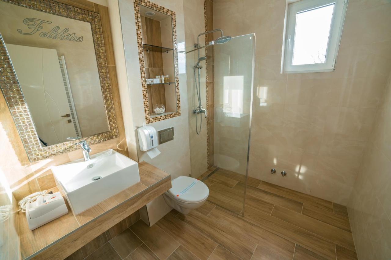 Motel Felikitas Laktaši Dış mekan fotoğraf